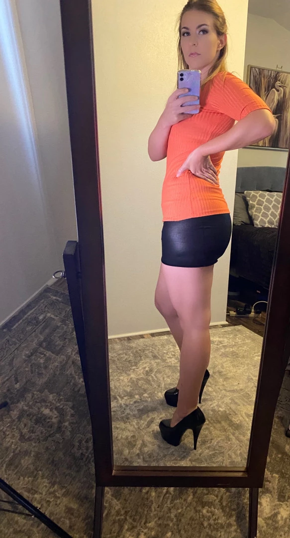 👑Trixie Miss Rebecca👑 [ trixie_miss ] Onlyfans leaked photo 17368546 on Hotleaks.tv