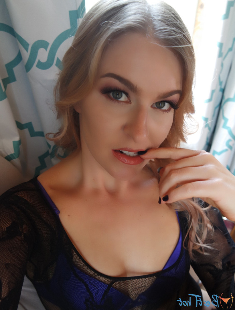 👑Trixie Miss Rebecca👑 [ trixie_miss ] Onlyfans leaked photo 17368569 on Hotleaks.tv