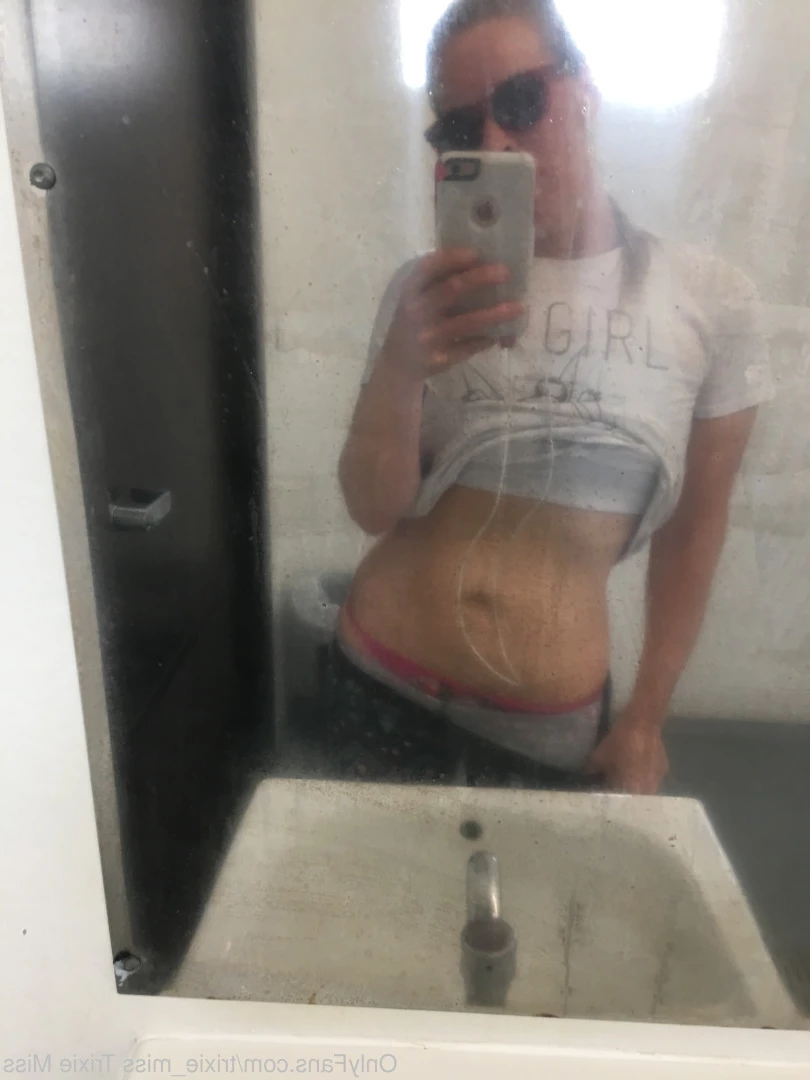 👑Trixie Miss Rebecca👑 [ trixie_miss ] Onlyfans leaked photo 17368590 on Hotleaks.tv