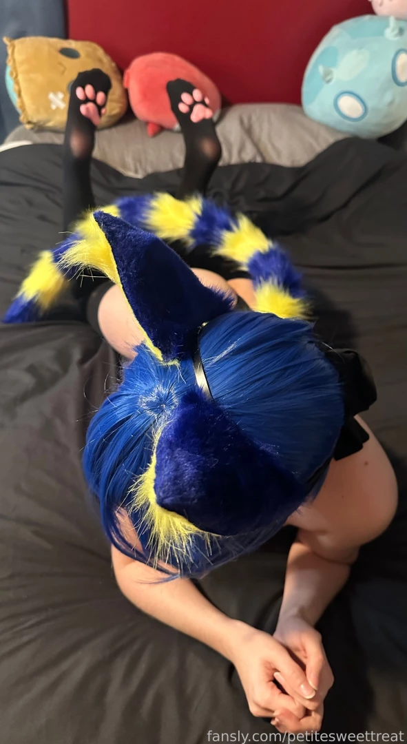 petitesweettreat Onlyfans leaked photo 18522657 on Hotleaks.tv