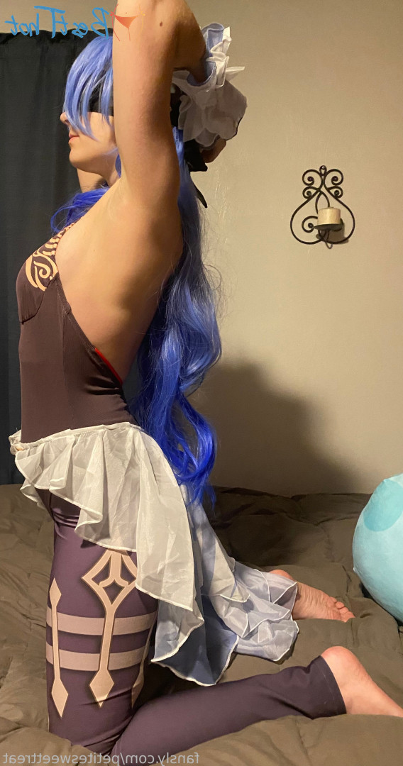 petitesweettreat Onlyfans leaked photo 18535689 on Hotleaks.tv