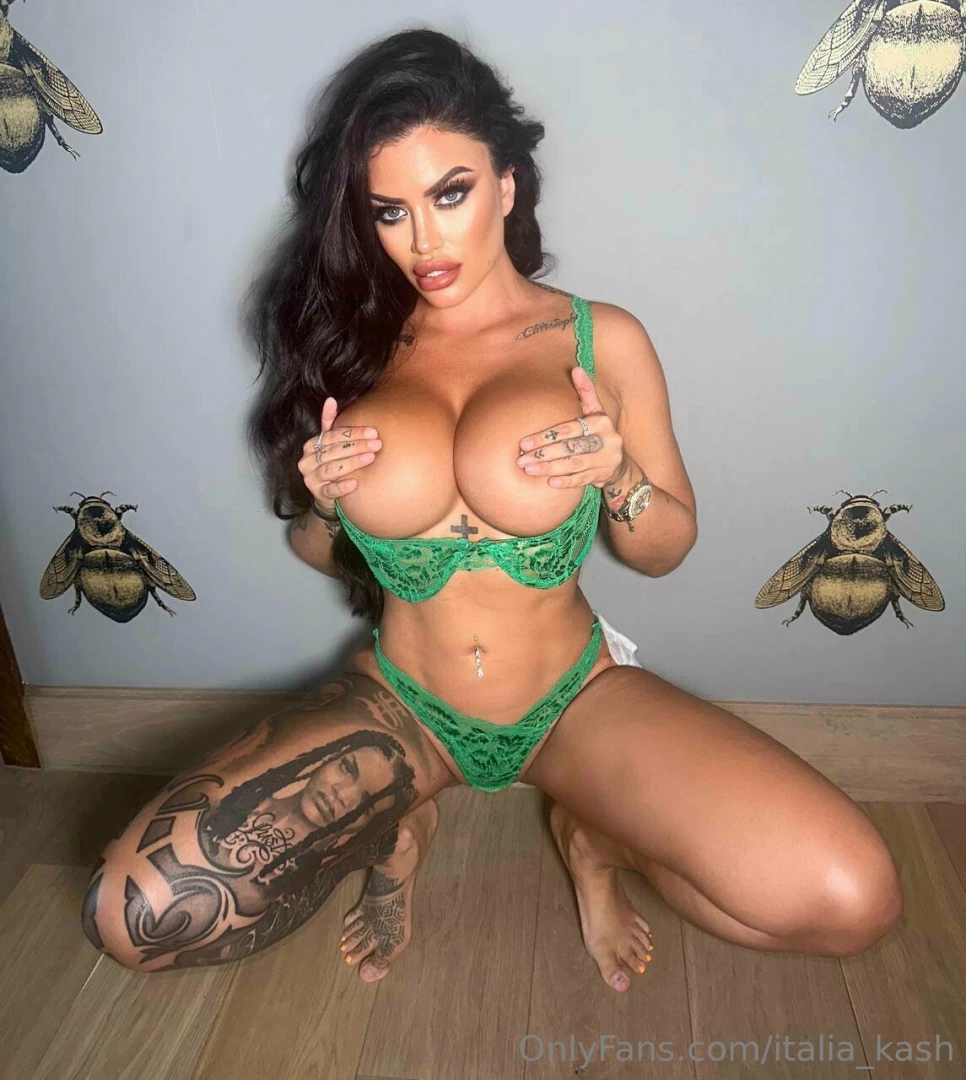 italia_kash [ italia-kash ] Onlyfans leaked photo 18443812 on Hotleaks.tv