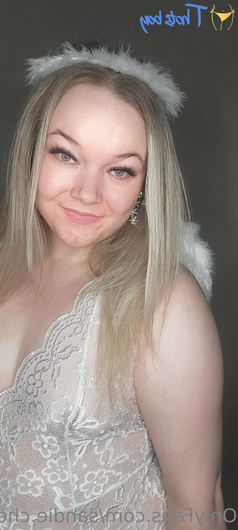 sandie.cheeks [ sandie-cheeks ] Onlyfans leaked photo 18323378 on Hotleaks.tv