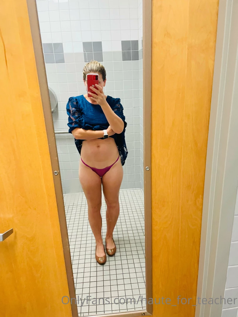 haute_for_teacher [ haute-for-teacher ] Onlyfans leaked photo 18417795 on Hotleaks.tv