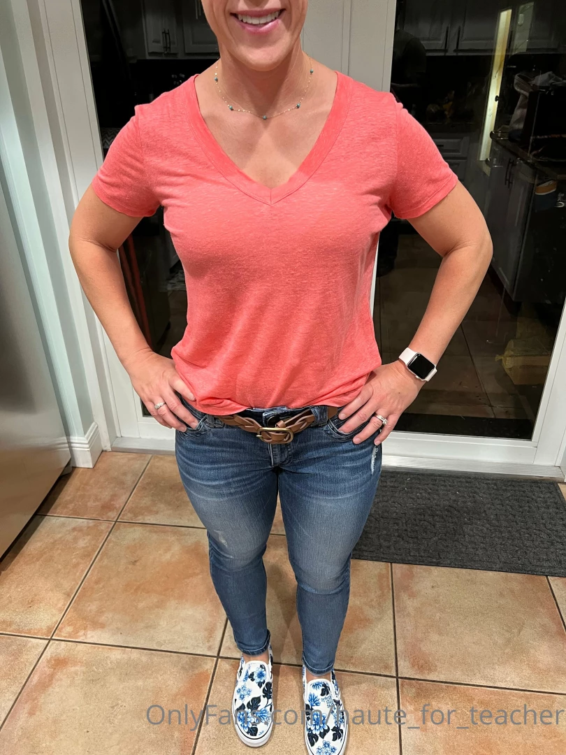 haute_for_teacher [ haute-for-teacher ] Onlyfans leaked photo 18421476 on Hotleaks.tv