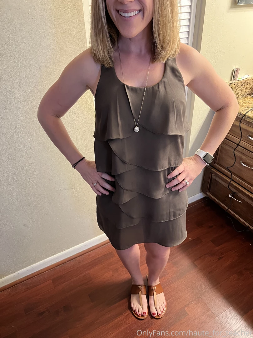 haute_for_teacher [ haute-for-teacher ] Onlyfans leaked photo 18434375 on Hotleaks.tv