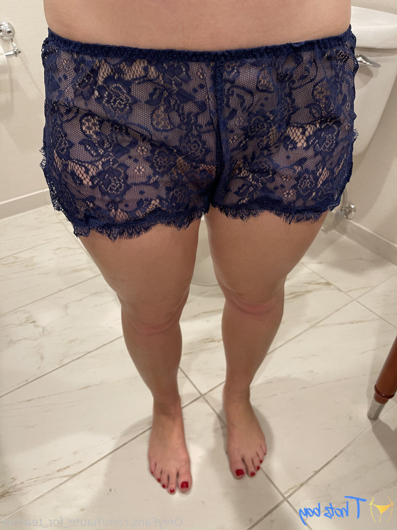 haute_for_teacher [ haute-for-teacher ] Onlyfans leaked photo 18441593 on Hotleaks.tv