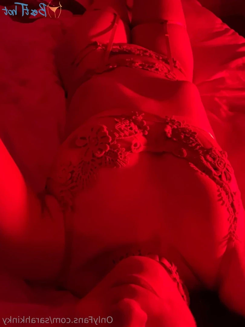sarahkinky Onlyfans leaked photo 18578104 on Hotleaks.tv