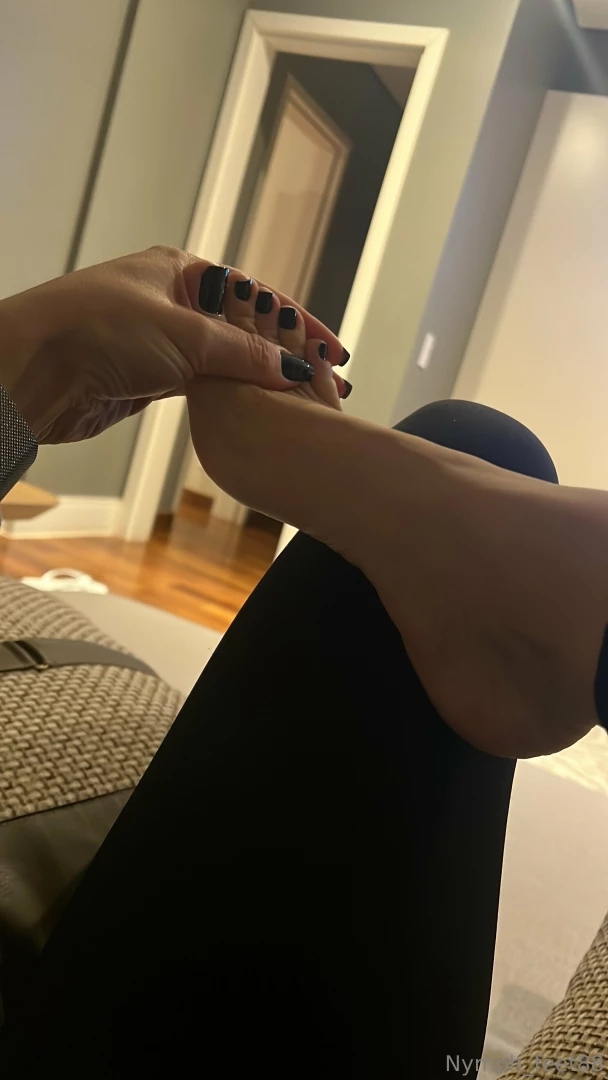 my_feet88 [ my-feet88 ] Onlyfans leaked photo 18398742 on Hotleaks.tv