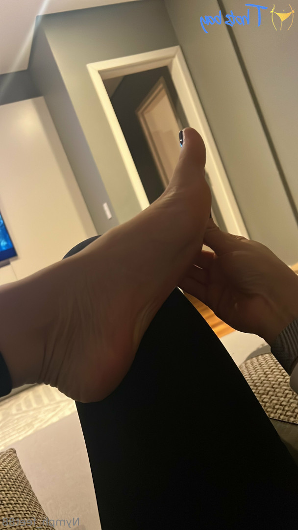 my_feet88 [ my-feet88 ] Onlyfans leaked photo 18398743 on Hotleaks.tv