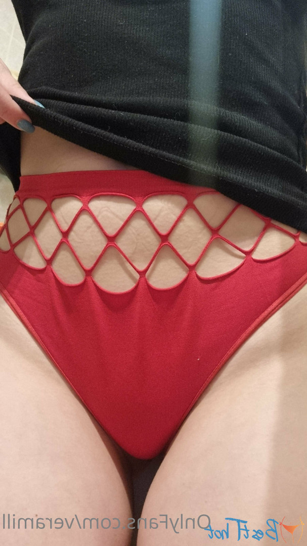veramill Onlyfans leaked photo 18412044 on Hotleaks.tv