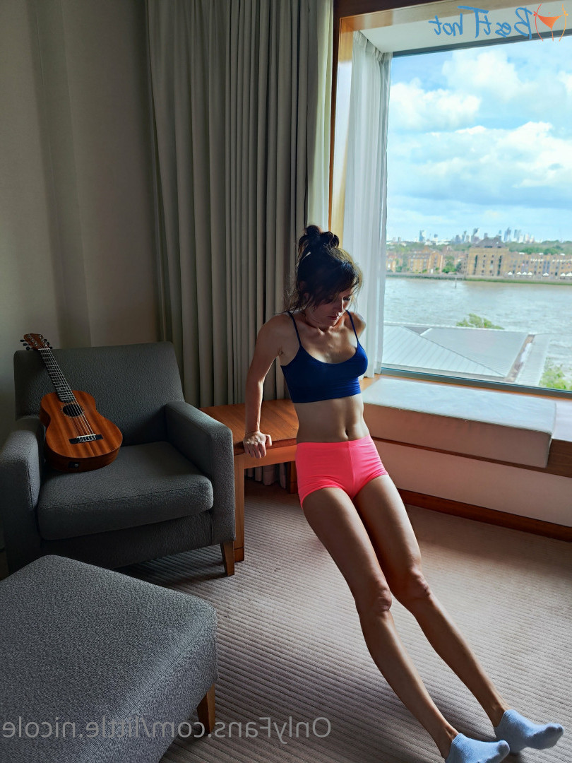 little.nicole [ little-nicole ] Onlyfans leaked photo 18419704 on Hotleaks.tv