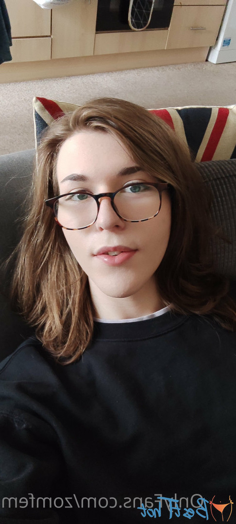 girlfriendrobyn Onlyfans leaked photo 18422669 on Hotleaks.tv