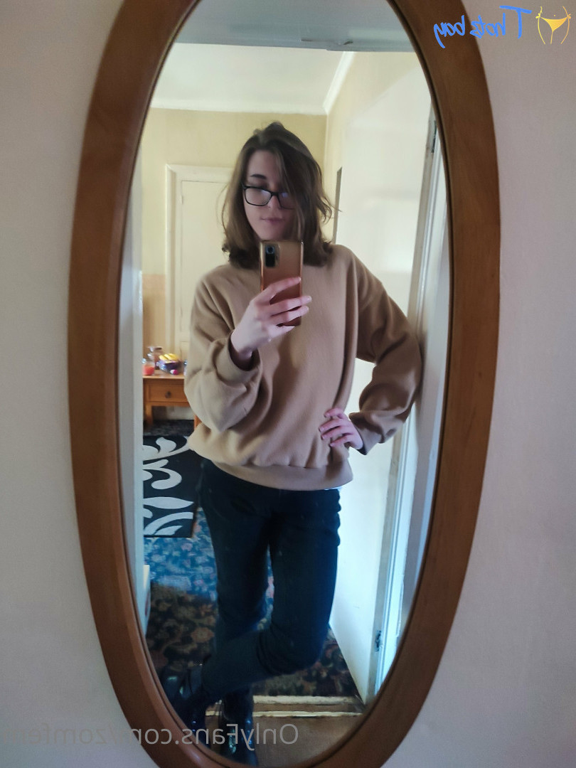 girlfriendrobyn Onlyfans leaked photo 18430898 on Hotleaks.tv