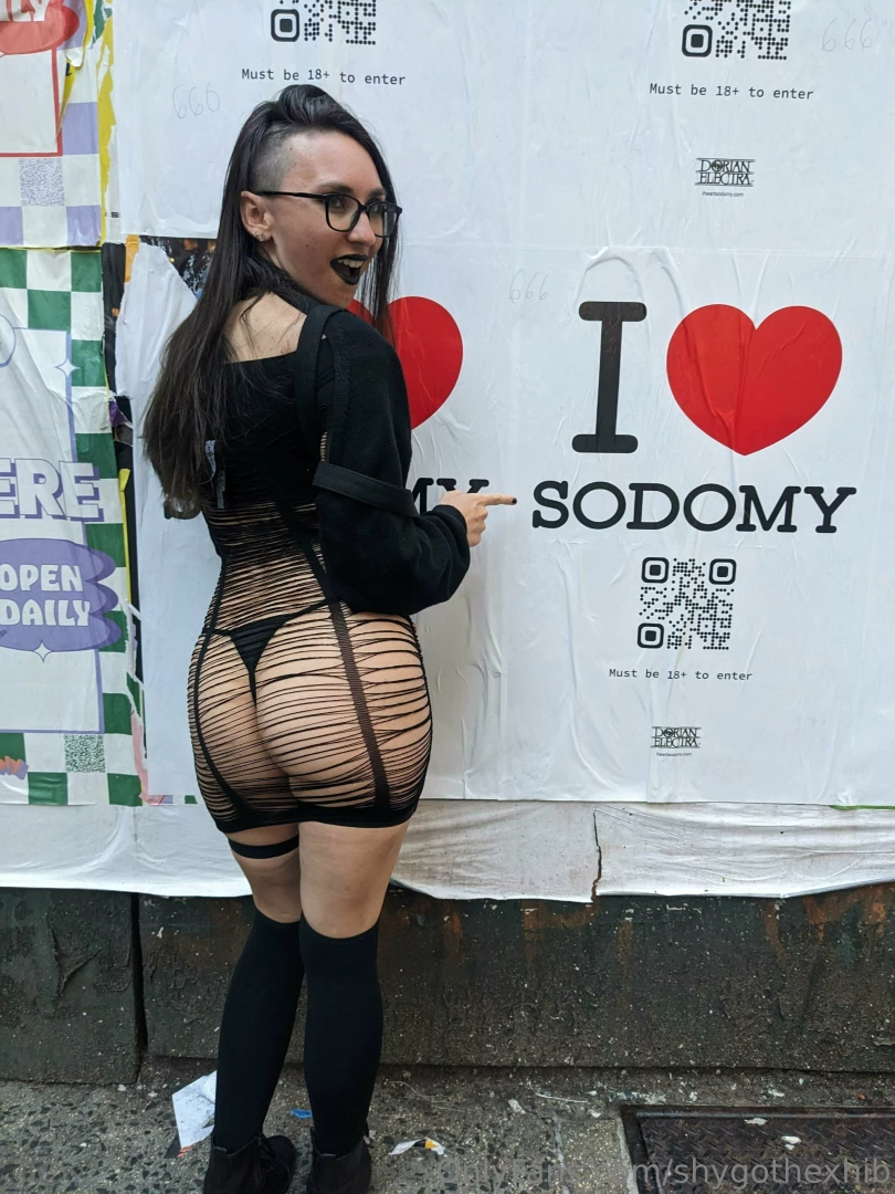 shygothsecrets Onlyfans leaked photo 18422622 on Hotleaks.tv