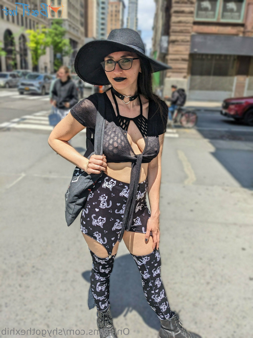 shygothsecrets Onlyfans leaked photo 18422624 on Hotleaks.tv