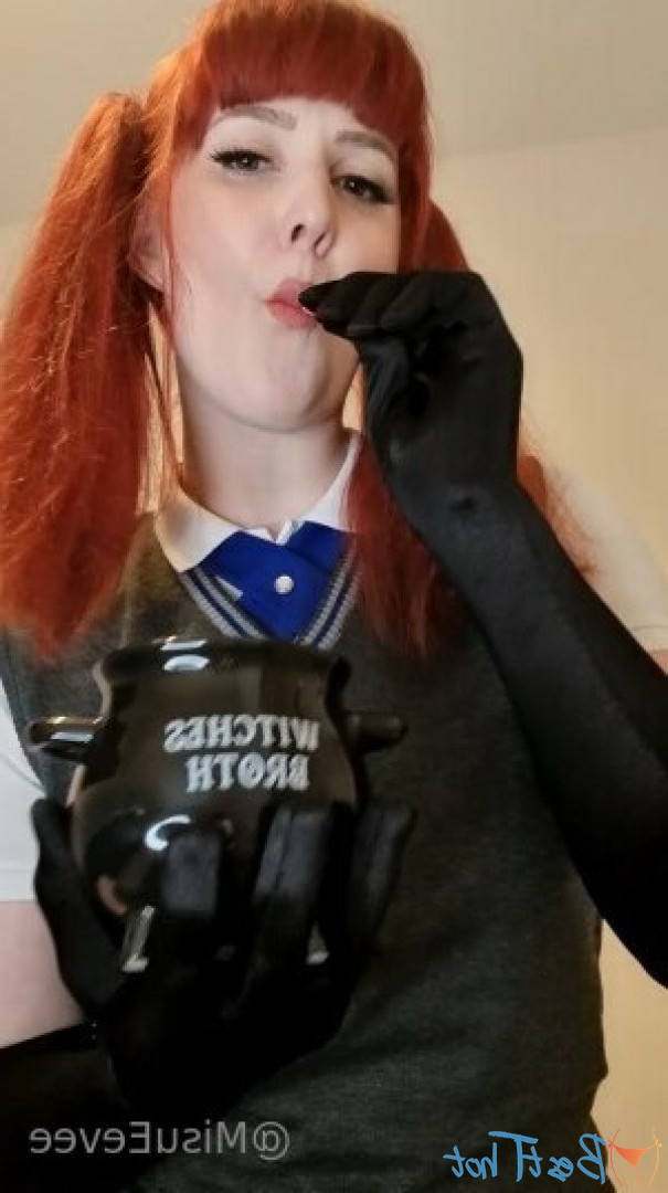 misueevee Onlyfans leaked photo 18428539 on Hotleaks.tv