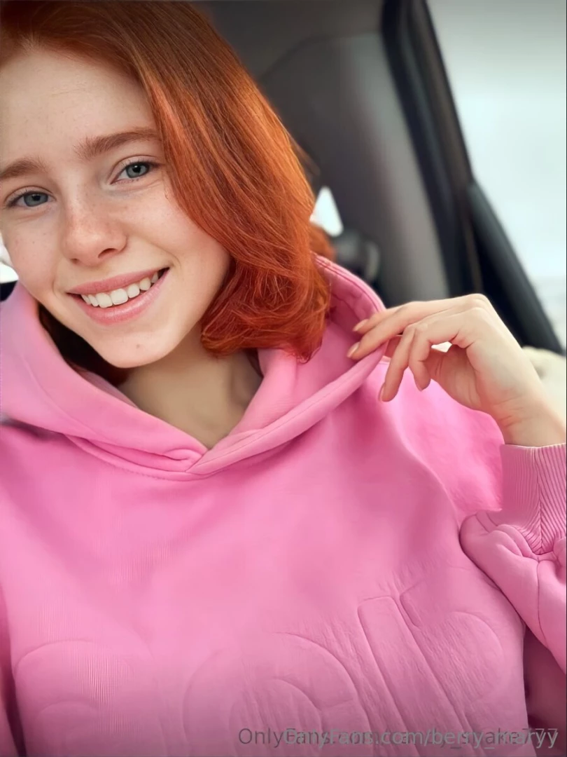 berry_maryy [ berry-maryy ] Onlyfans leaked photo 18429035 on Hotleaks.tv