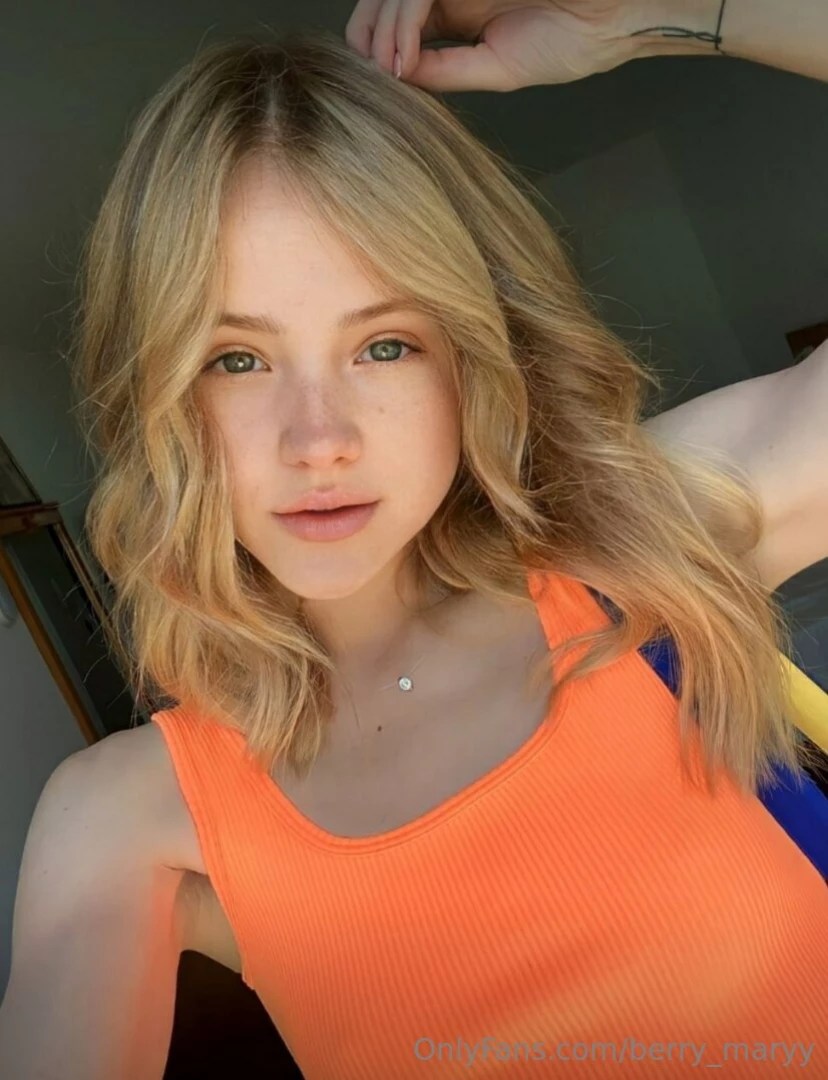 berry_maryy [ berry-maryy ] Onlyfans leaked photo 18429602 on Hotleaks.tv