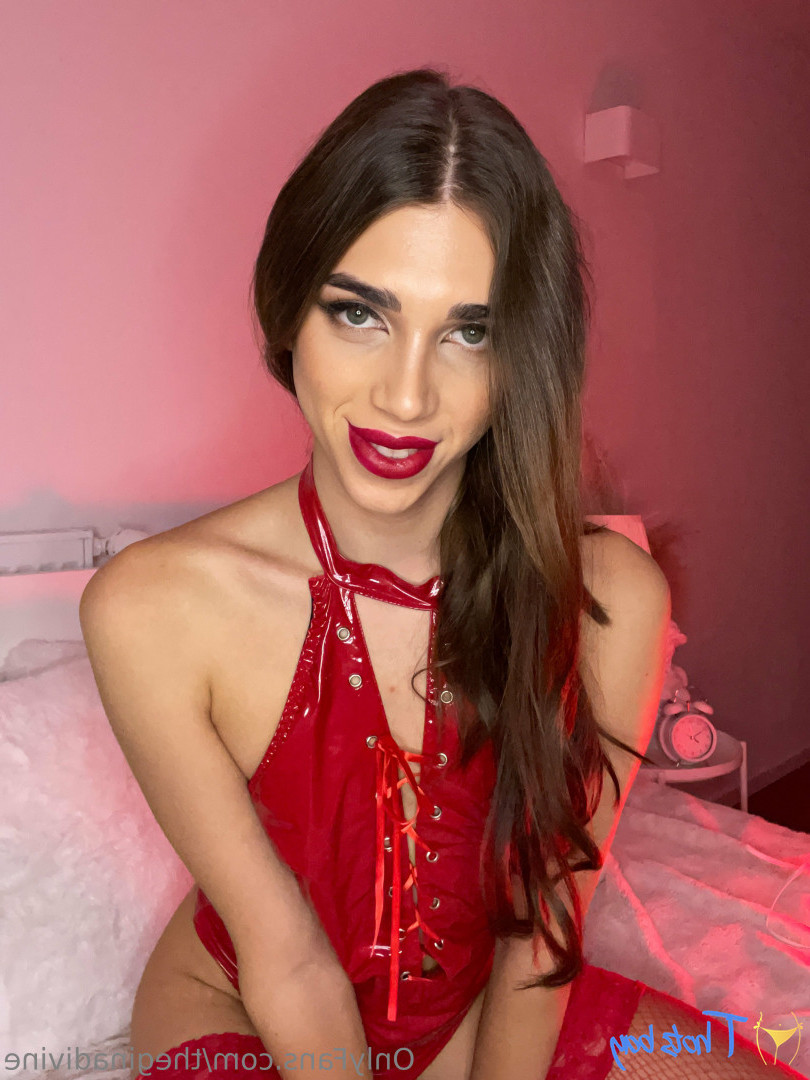 theginadivine Onlyfans leaked photo 18444558 on Hotleaks.tv