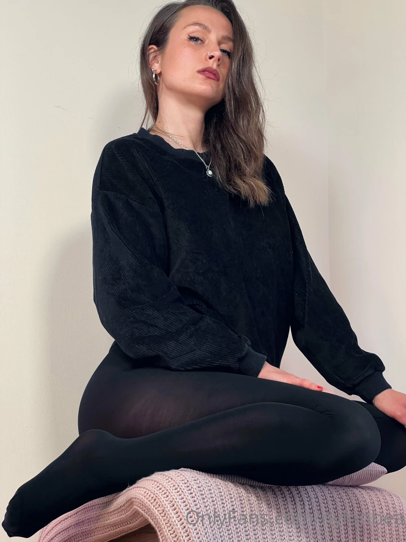 nylonbea Onlyfans leaked photo 18465912 on Hotleaks.tv