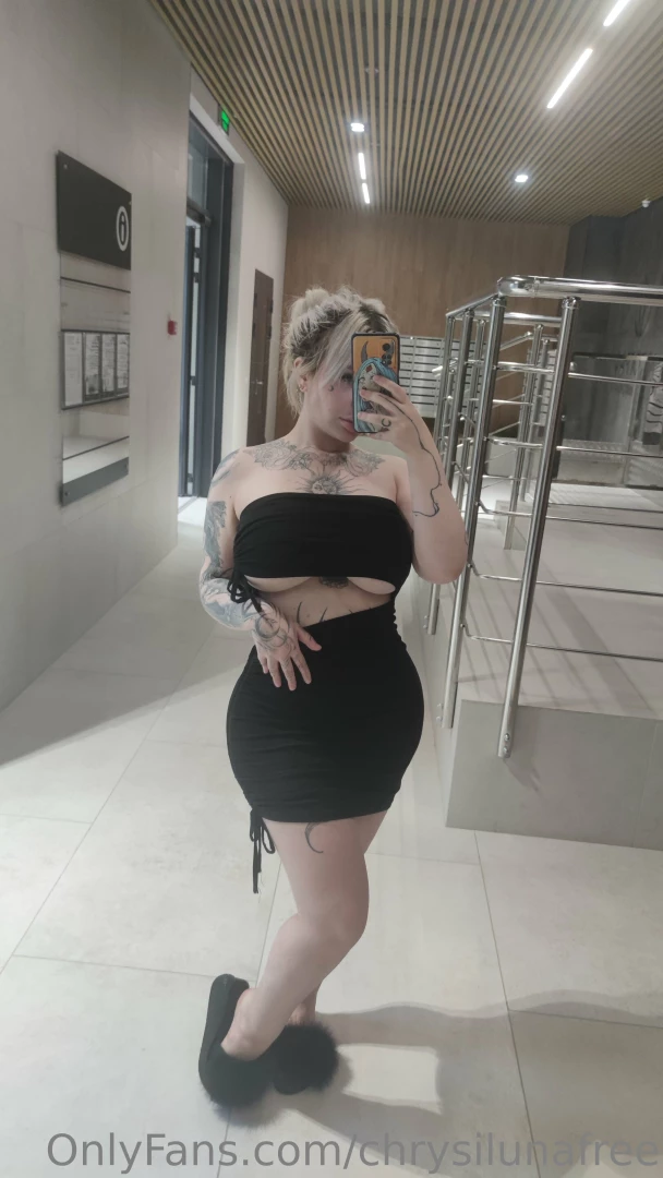 chrysi_luna [ chrysi-luna ] Onlyfans leaked photo 18452337 on Hotleaks.tv