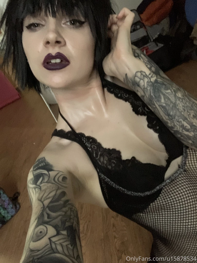 poisonne Onlyfans leaked photo 18464207 on Hotleaks.tv