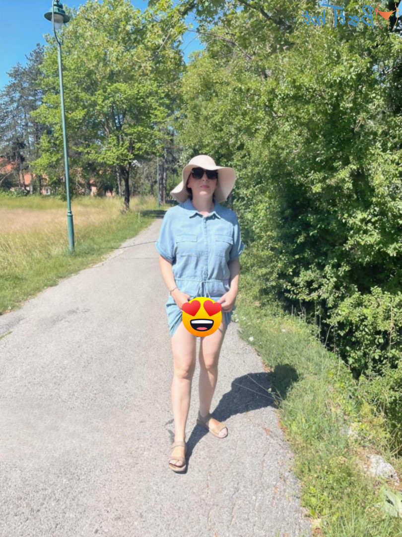lovebanaxy Onlyfans leaked photo 18499474 on Hotleaks.tv