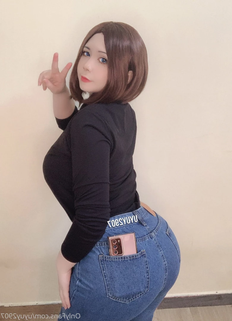 Uy Uy - Extra Thicc Princess - NO NUDE [ uyuy2907 ] Onlyfans leaked photo 6436261 on Hotleaks.tv