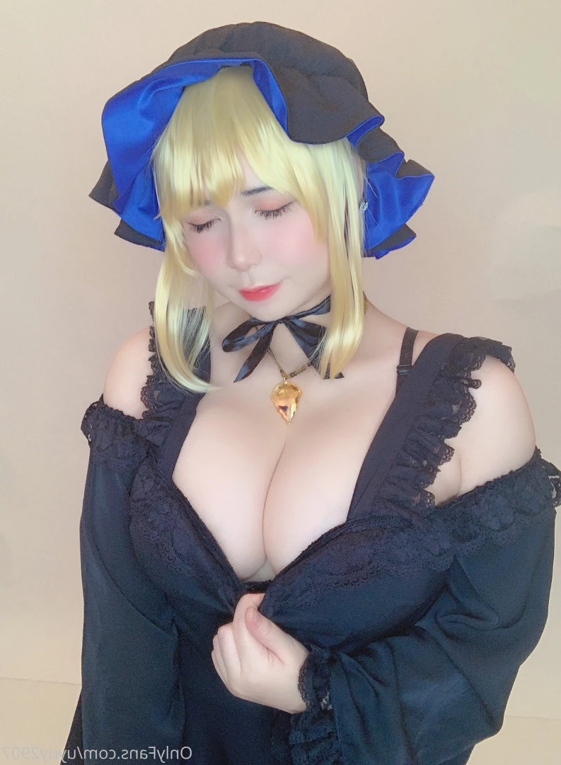 Uy Uy - Extra Thicc Princess - NO NUDE [ uyuy2907 ] Onlyfans leaked photo 6436940 on Hotleaks.tv