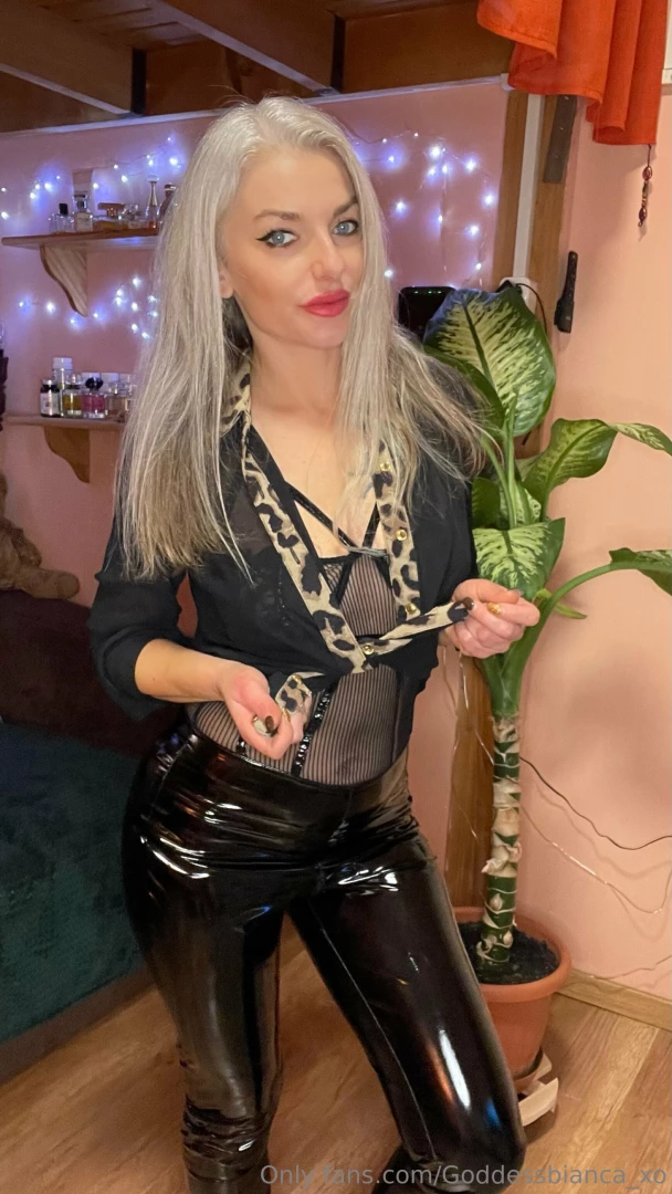 goddessbianca_xo [ goddessbianca-xo ] Onlyfans leaked photo 18546286 on Hotleaks.tv