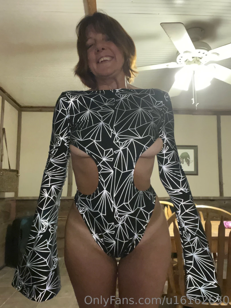u16162630 Onlyfans leaked photo 18558032 on Hotleaks.tv