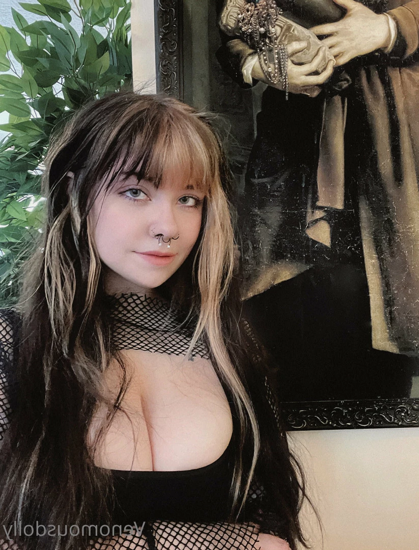 venomous_dolly Onlyfans leaked photo 9624246 on Hotleaks.tv