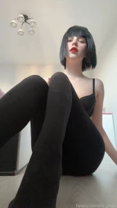 18563350