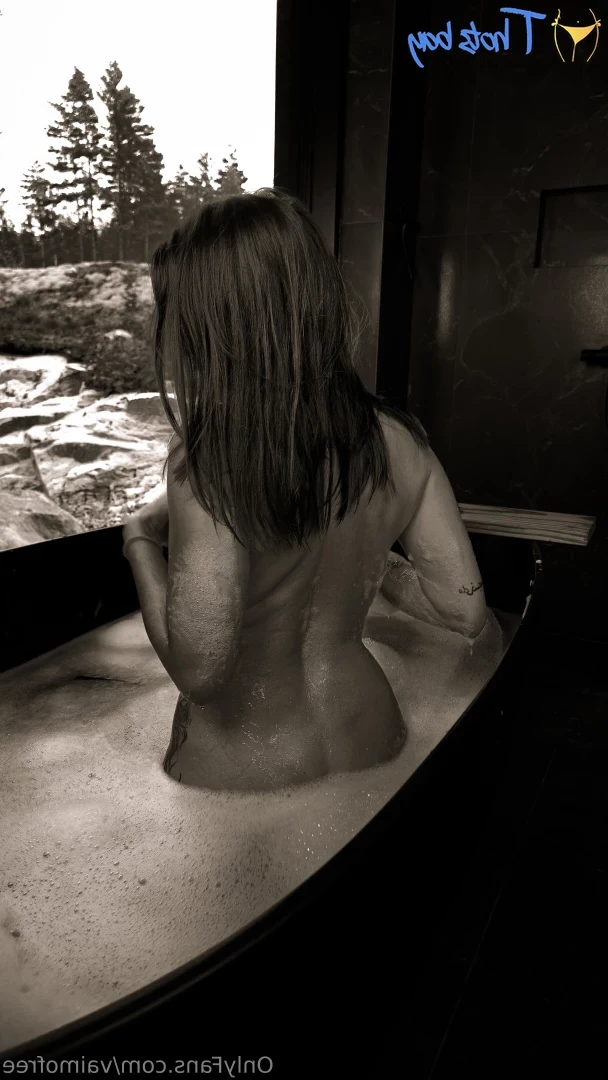 vaimofree Onlyfans leaked photo 18557163 on Hotleaks.tv