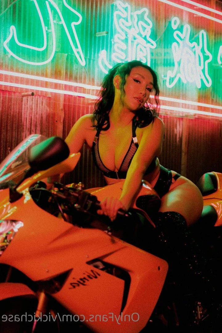 Vicki Chase [ vickichase ] Onlyfans leaked photo 3706720 on Hotleaks.tv