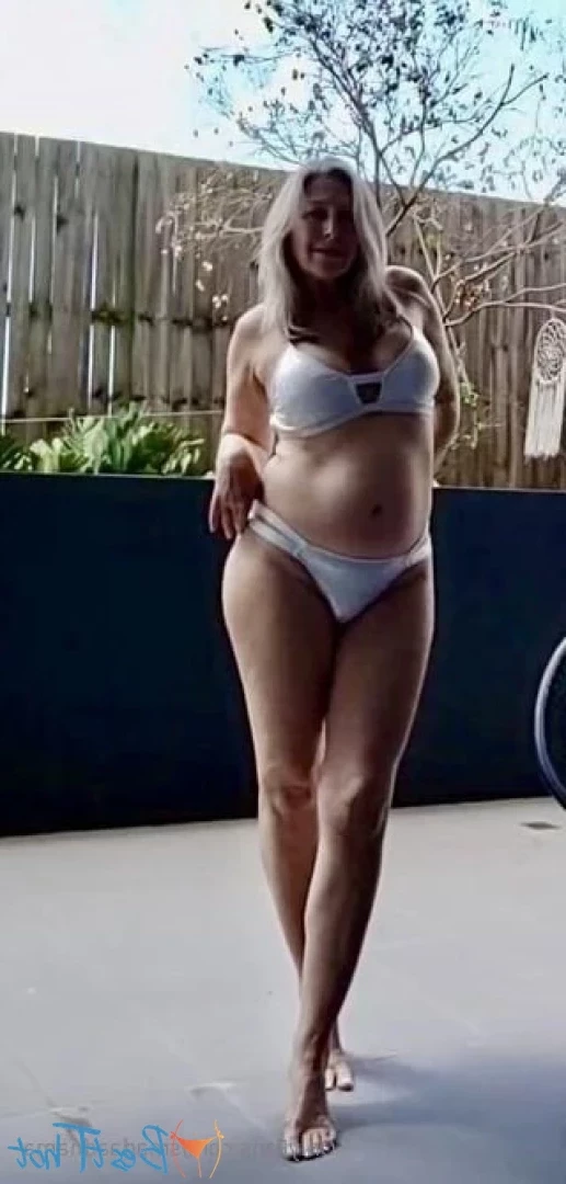 smadaadnama Onlyfans leaked photo 18569804 on Hotleaks.tv