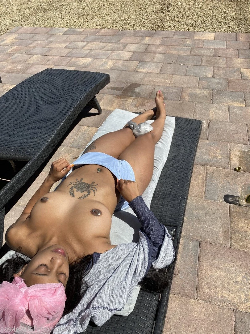 vyxia.69 Onlyfans leaked photo 1230035 on Hotleaks.tv