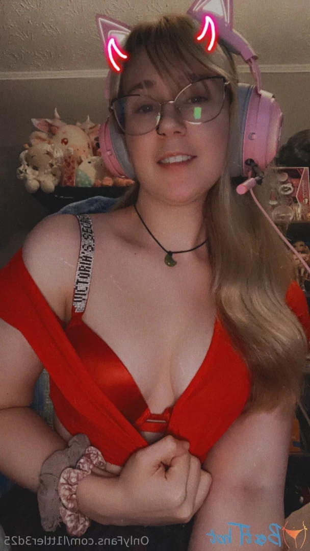 l1ttler3d25 Onlyfans leaked photo 18619199 on Hotleaks.tv