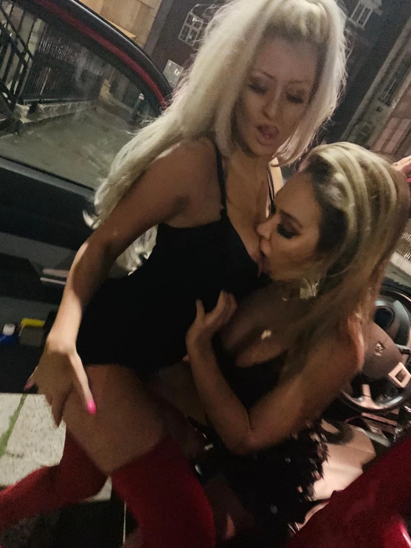 Miss Brooklyn Blue [ xbrooklynbluex ] Onlyfans leaked photo 1247461 on Hotleaks.tv