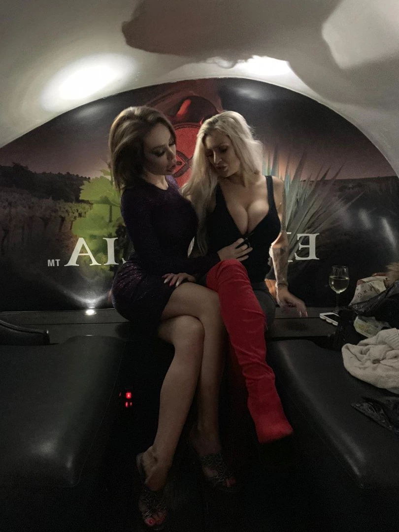 Miss Brooklyn Blue [ xbrooklynbluex ] Onlyfans leaked photo 1250363 on Hotleaks.tv
