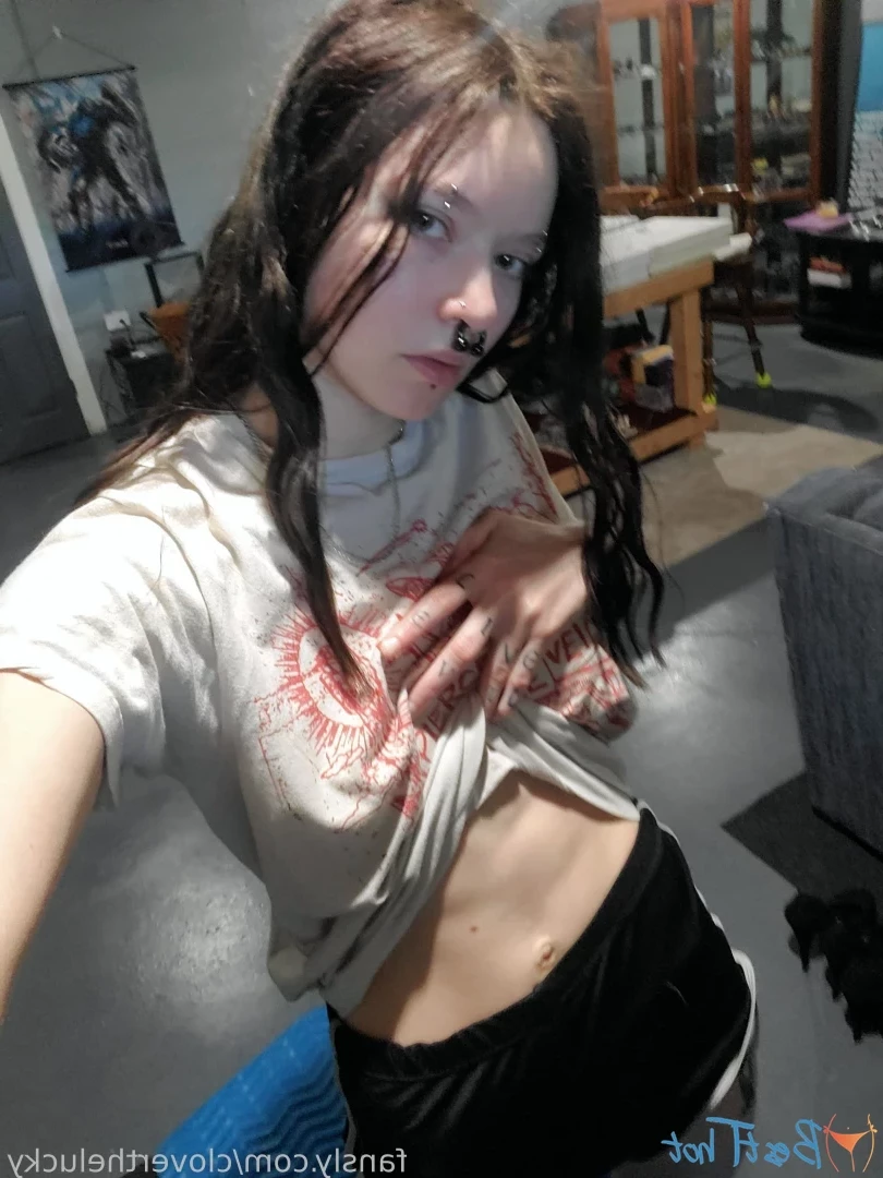496900642653085696 Onlyfans leaked photo 18627404 on Hotleaks.tv