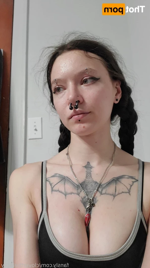 496900642653085696 Onlyfans leaked photo 18627452 on Hotleaks.tv