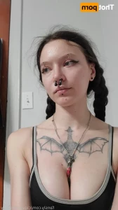 18627452