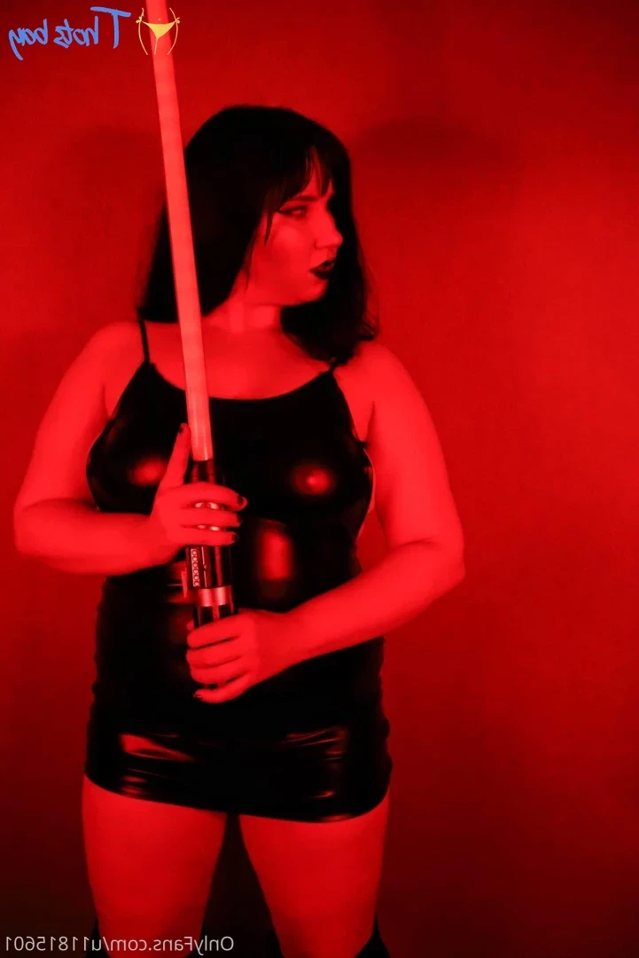 laurabluebyrd90 Onlyfans leaked photo 18633468 on Hotleaks.tv