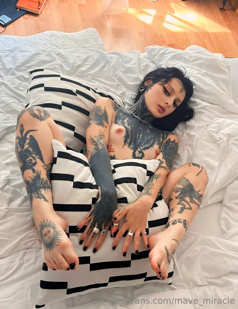 mave_miracle [ mave-miracle ] Onlyfans leaked photo 18646061 on Hotleaks.tv