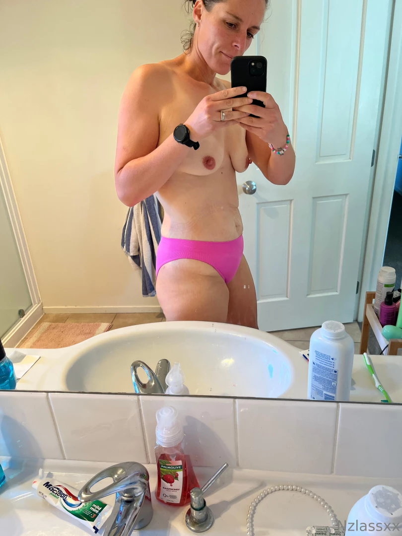 nzlassxx Onlyfans leaked photo 18657175 on Hotleaks.tv