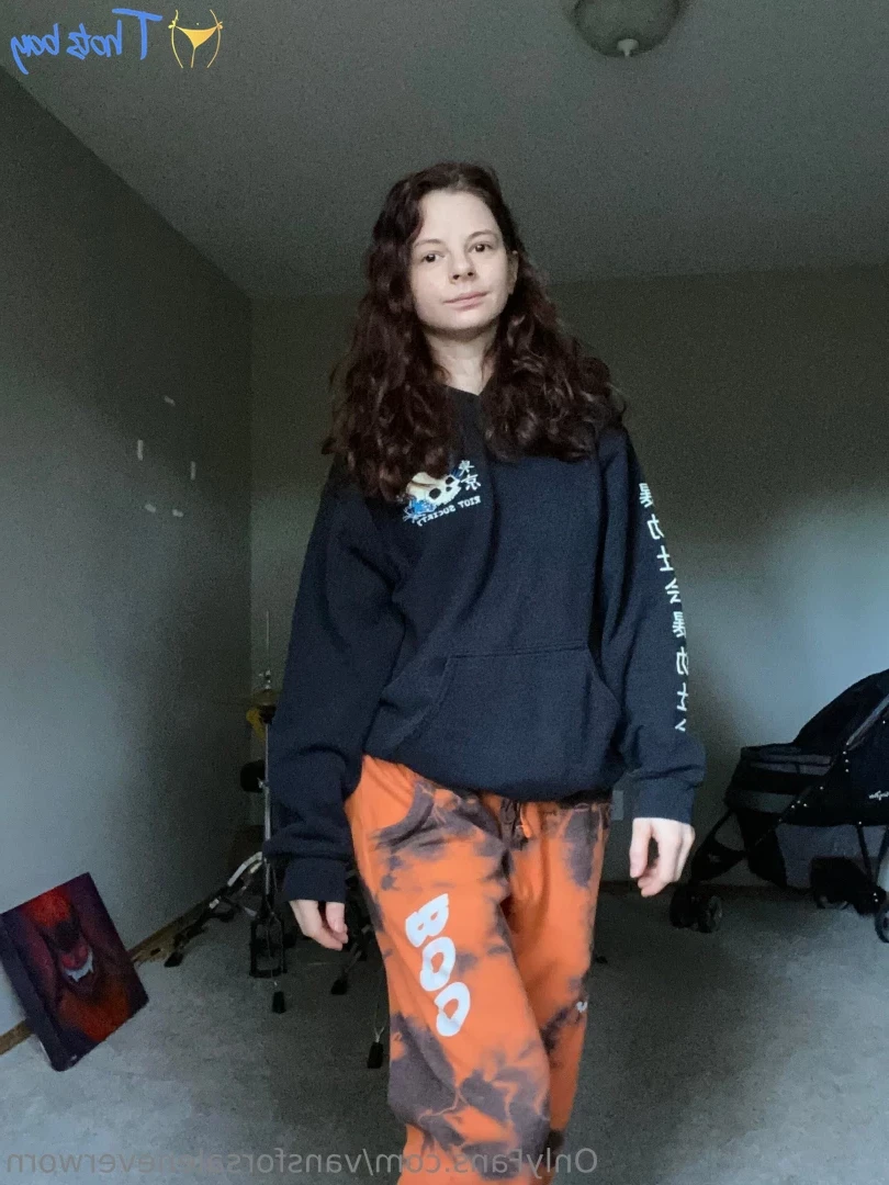 vansforsaleneverworn Onlyfans leaked photo 18662613 on Hotleaks.tv