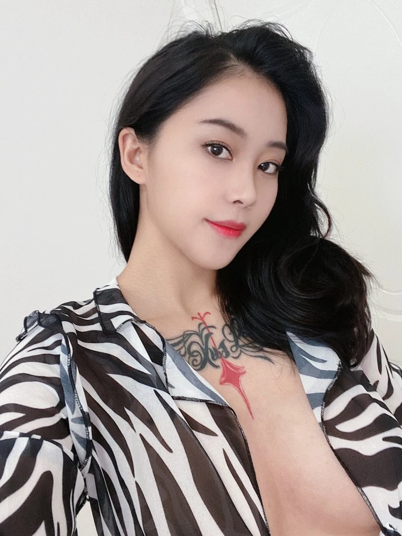 zhangheyu Onlyfans leaked photo 1289207 on Hotleaks.tv