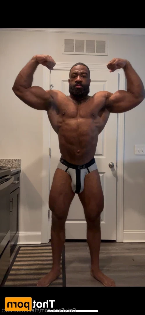 flexxmuclbutt Onlyfans leaked photo 18666672 on Hotleaks.tv